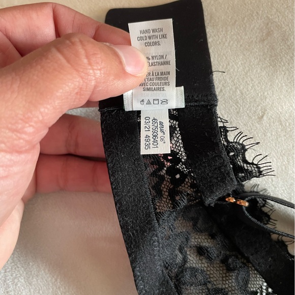 Aerie Real Power Wireless Push Up Eyelash Lace Bra - Black - Picture 9 of 9